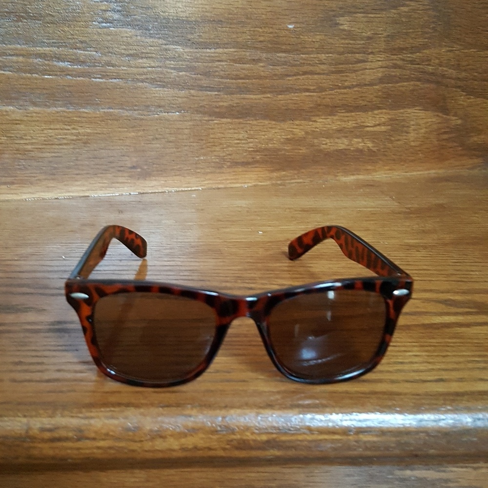 Leopard Sunglasses